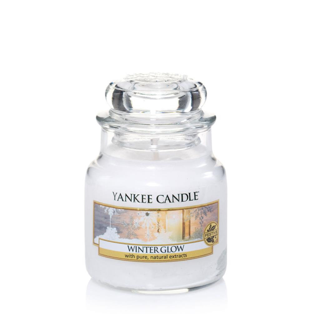 Yankee Candle Winter Glow Small Jar £8.09